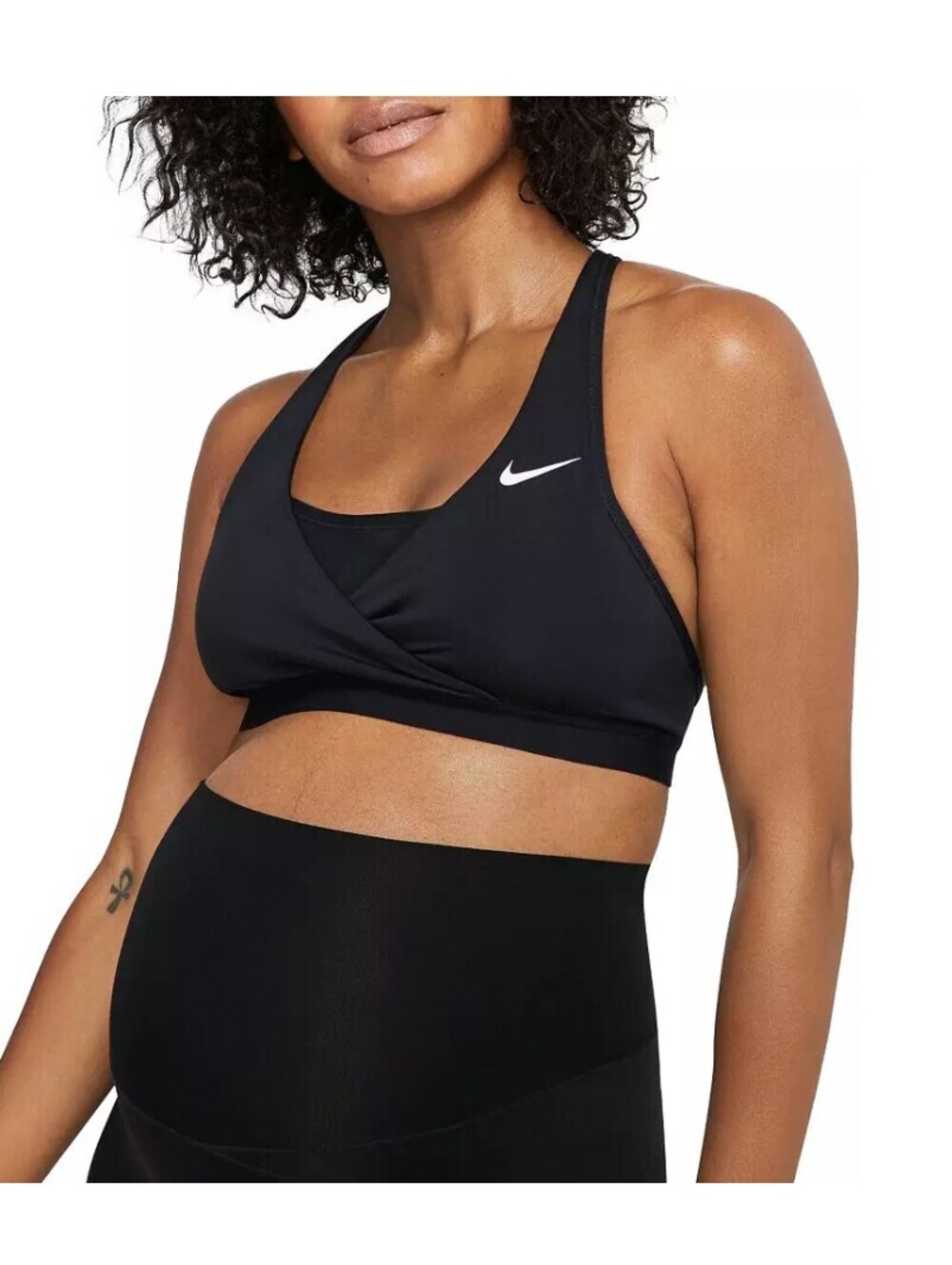Nike Women's Swoosh Maternity Nursing Medium-Support Padded Sports Bra